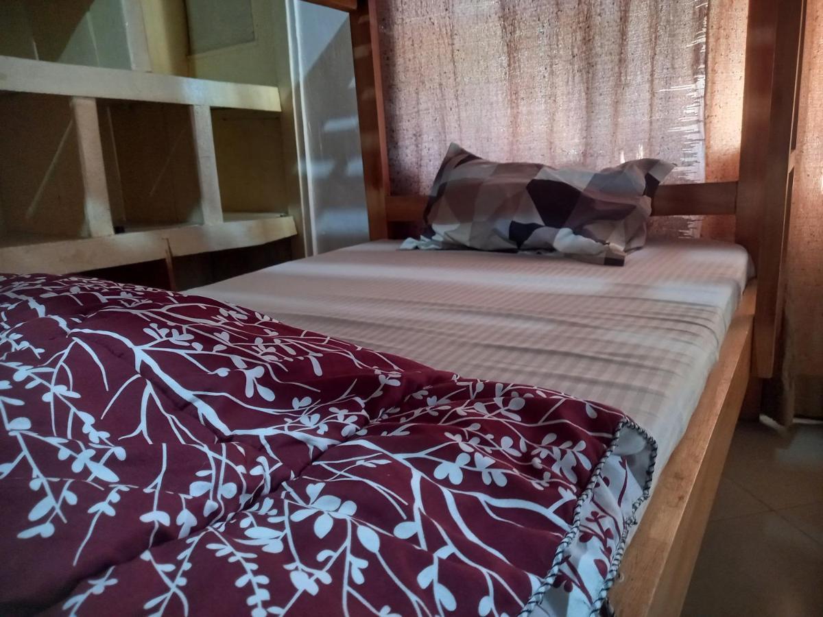 אירינגה Emmy'S Backpackers Hostel מראה חיצוני תמונה