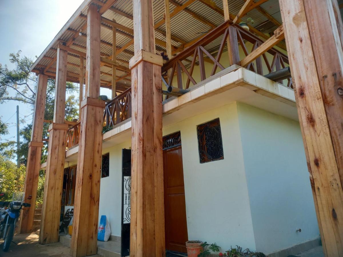 אירינגה Emmy'S Backpackers Hostel מראה חיצוני תמונה